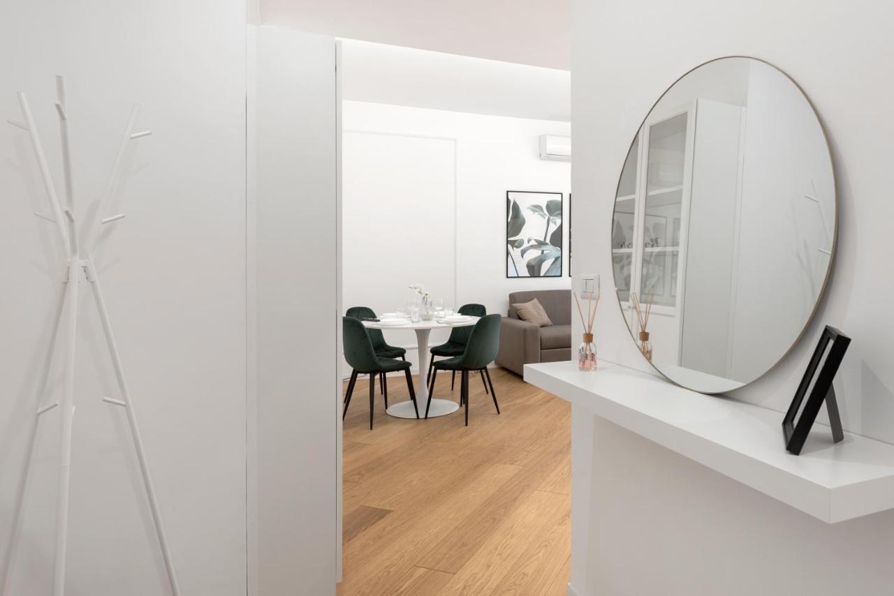 White Flat Gallia Apartment